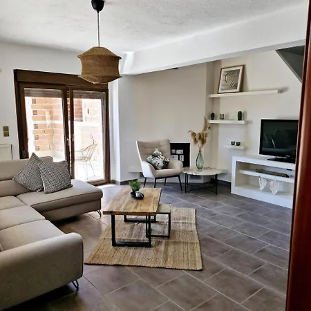 Village Alexiou * Flogita