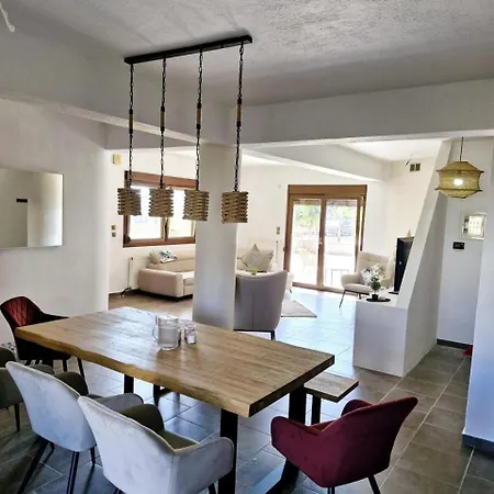 Apartament Village Alexiou *