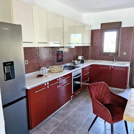 Village Alexiou Φλογητά