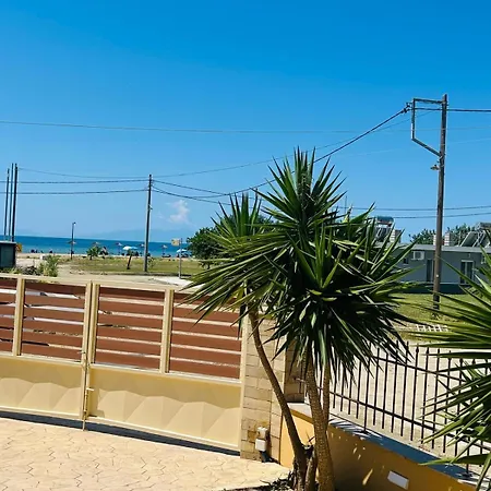 Village Alexiou Flogita