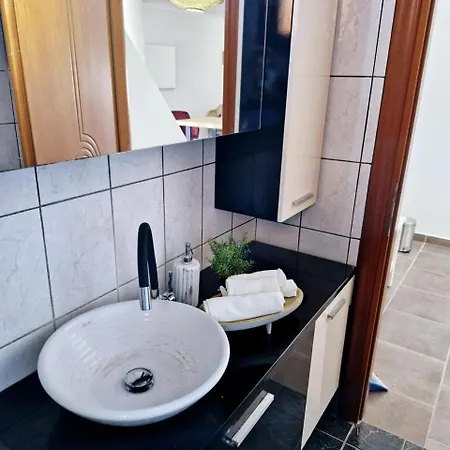 Village Alexiou Flogita